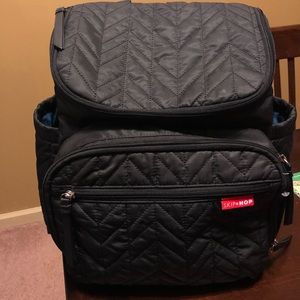SKIP HOP FORMA DIAPER BACKPACK